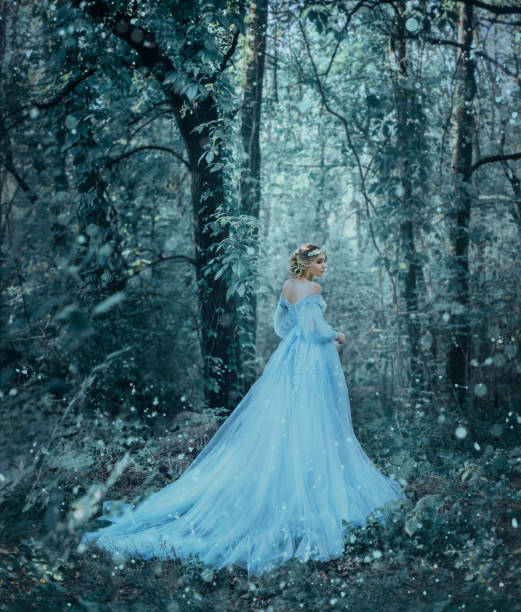 istock The girl is winter. 865069950