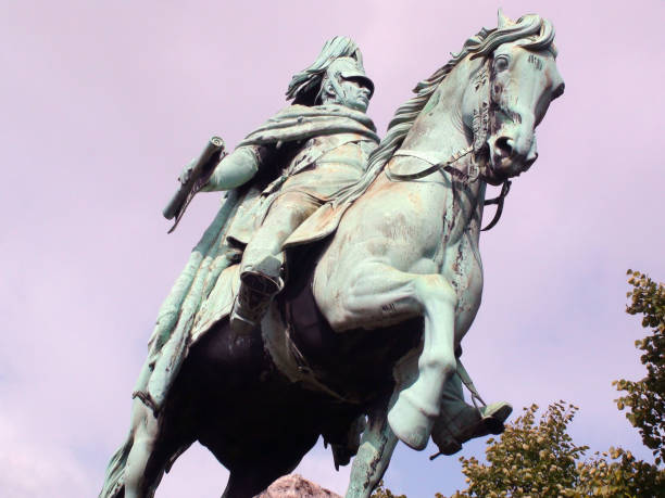 frederick guillermo iv en vista de la estatua de caballo en colonia alemania europa - federico guillermo ii de prusia fotografías e imágenes de stock