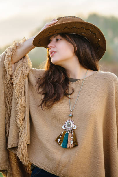 istock Country girl 865136252