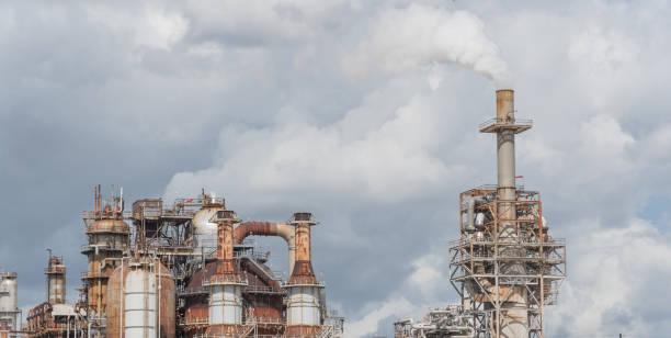 istock Smoke stack at oil refinery in Pasadena, Texas, USA 865139846