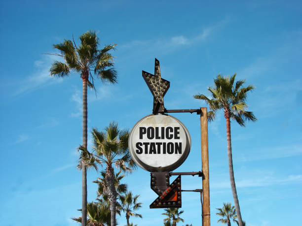istock police station sign 865150550