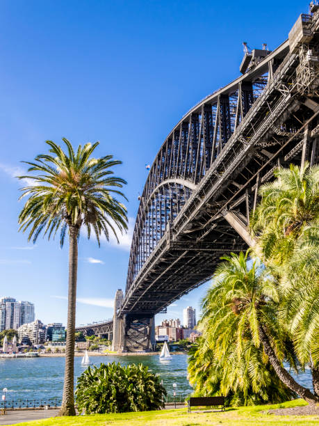 die eisenbrücke - sydney australia the rocks australia architectural styles stock-fotos und bilder