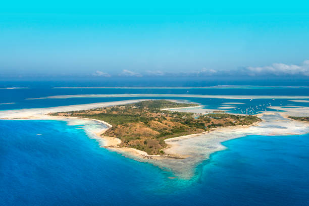 istock Tropical Island in Fiji 865223582