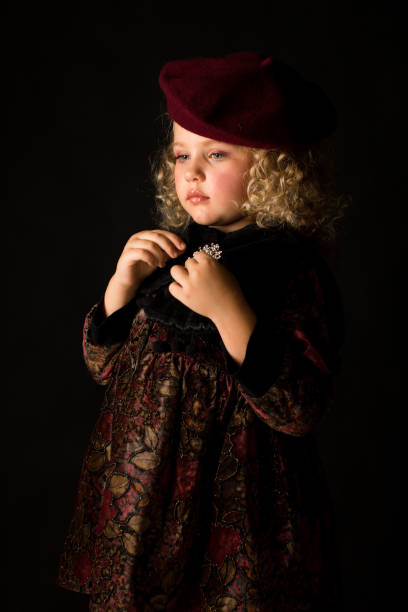 istock Attractive girl in brown old-fashioned costume 865268346