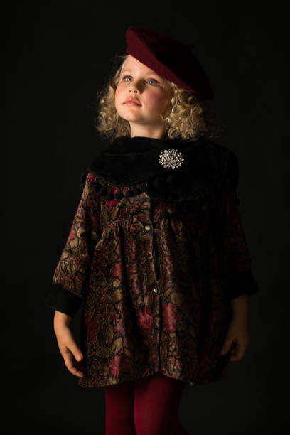 istock Pretty girl in brown old-fashioned costume 865268358