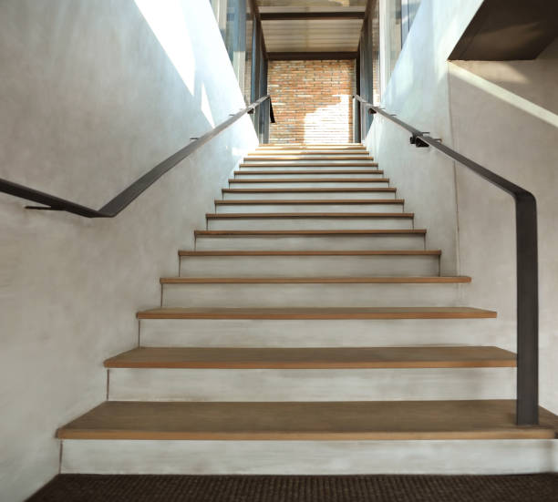 holz treppe im loft-stil - vehicle interior staircase residential structure indoors stock-fotos und bilder