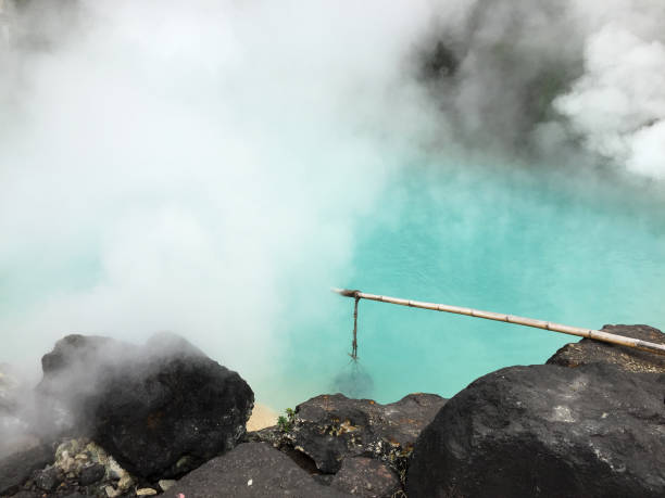 istock Umi Jigoku hot springs 865323454