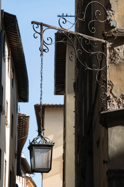 istock Florence, Italy Street Scene 865432956