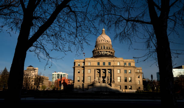 istock Tree silhouette with the Idaho state capital 865470648