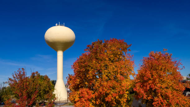 istock Water tower and autumn colored trees in Meridian Idaho 865471144