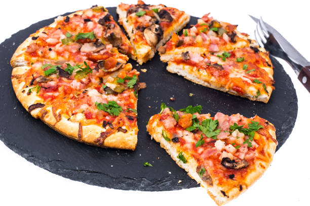 istock Pizza prosciutto with mushrooms and ham 865496858
