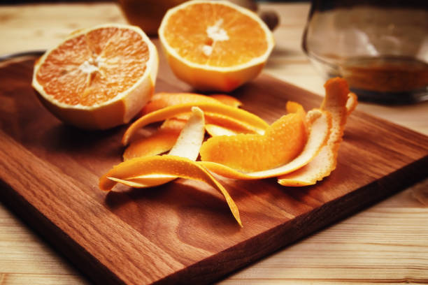 istock Citrus hot drink hand made from oranges and lemons 865512818