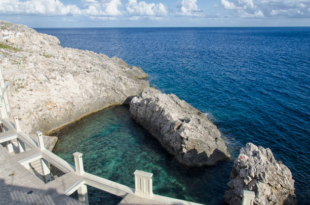 Thermal establishments on the sea