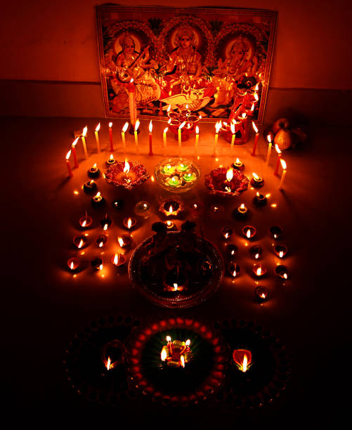 istock Praying to god on Diwali festival 865688380
