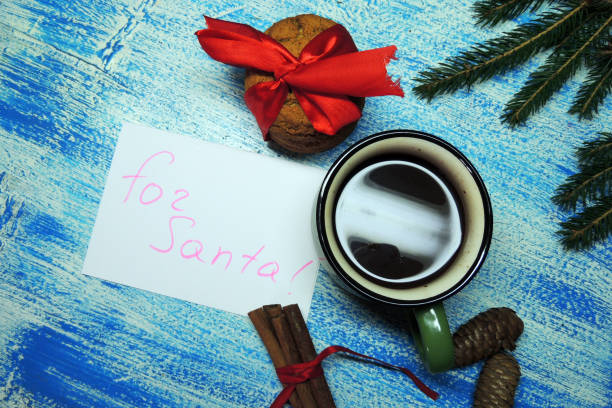 istock Hot chocolate and cookies 865756470