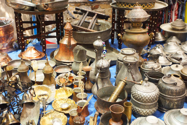 istock Copper articles in souvenir shop 865757094