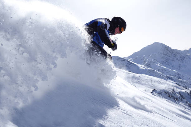 istock Extreme skiing in St. Anton, Austria 865801212