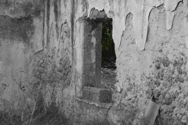 istock An abandoned old stone house 865812604