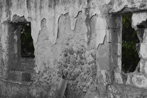 istock An abandoned old stone house 865816398