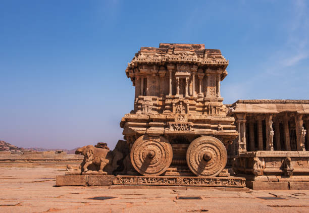 istock Stone Chariot at Vittala Temple, Hampi, India 865824108