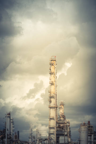 istock Oil refinery under cloudy sky in Pasadena, Texas, USA 865832278