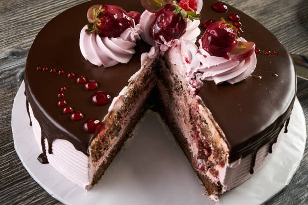 istock Top view of berry fruit cake 865854560