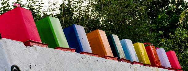 istock Gay flower pots 865881292