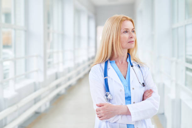 istock Purposeful mature female doctor 865920074