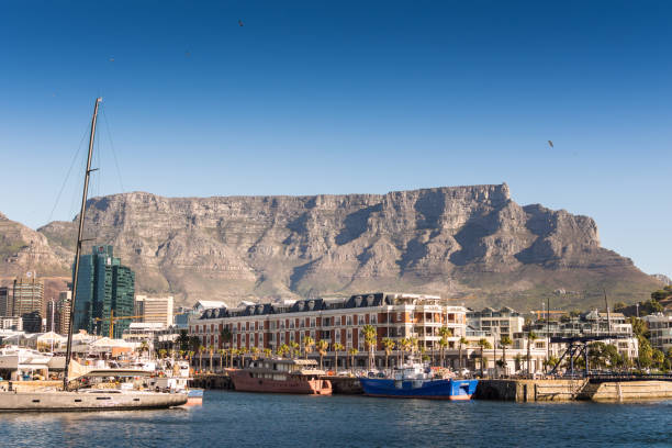 istock Table Mountain behind Victoria & Alfred Waterfront - Cape Town 865928094