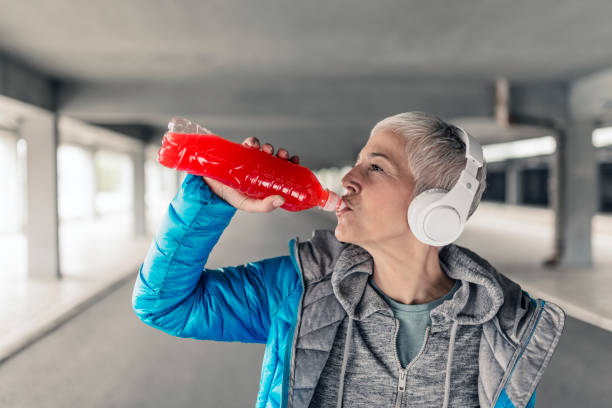 istock Women in Sport, Time for hydration 865936292