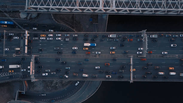 istock Aerial view of traffic 865938724