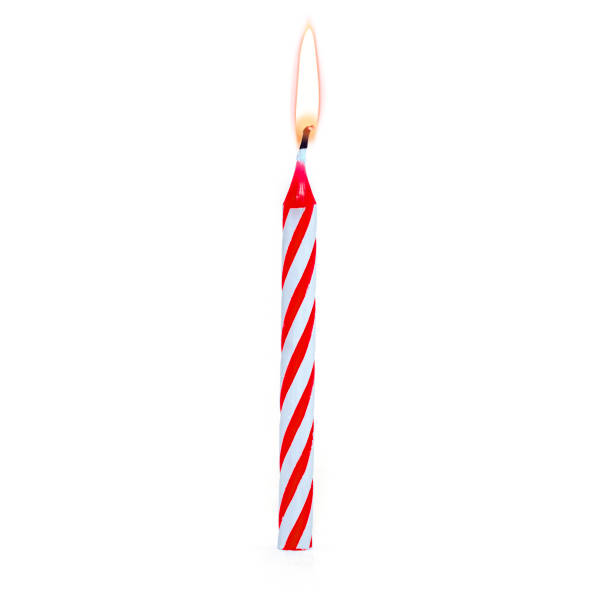 Candele Di Compleanno Per Bambini - Fotografie stock e altre immagini di  Candeline di compleanno - Candeline di compleanno, Candela - Attrezzatura  per illuminazione, Compleanno - iStock