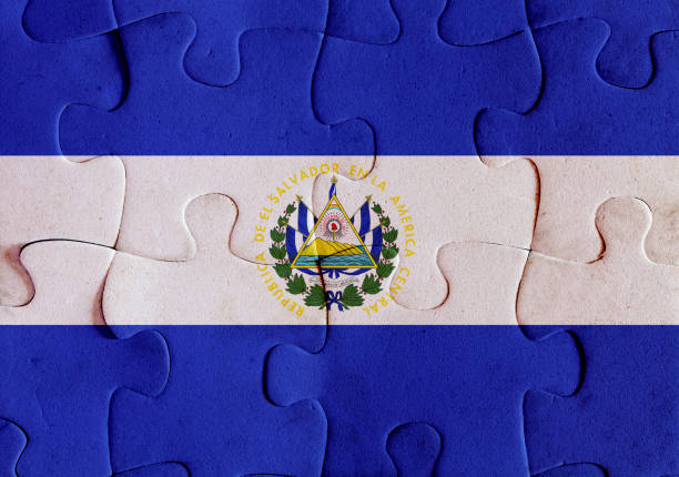 istock El Salvador flag puzzle 866052142