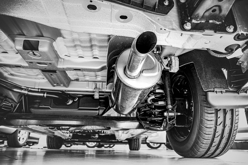 Exhaust pipe and technik - view under the car