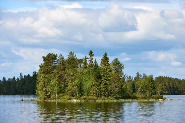 istock Beautiful Finnish landscape 866127644