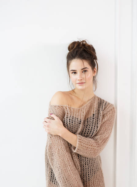 istock Beautiful woman 866162220