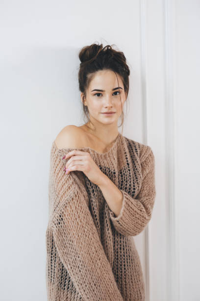 istock Beautiful woman 866162232