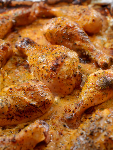 istock Baked Chicken in Tomato Basil Cream Sauce 866240440