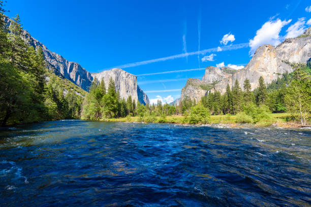 istock Valley View, Yosemite National Park, California, USA 866243776