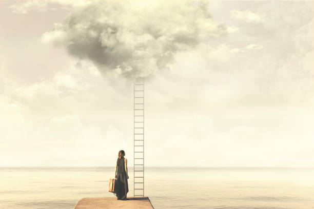 surrealistyczny moment kobiety stojącej przed drabiną przejść nad chmurą - sea passage obrazy zdjęcia i obrazy z banku zdjęć