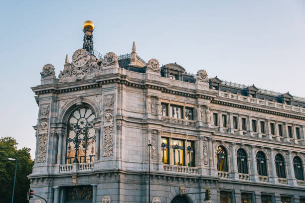 edificio del banco de españa, madrid - palacio espanol fotografías e imágenes de stock