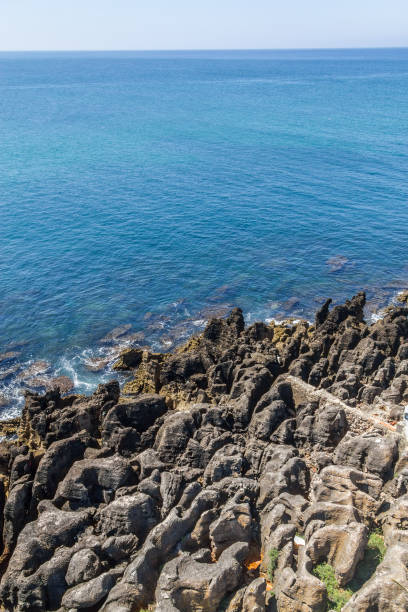 istock Cliff and ocean in Cascais 866251344