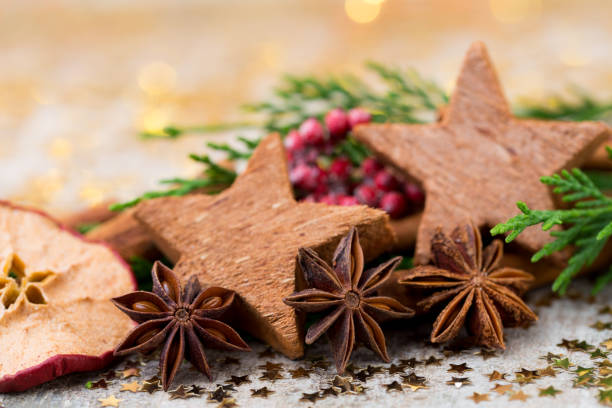 istock Zimt and Anis. Christmas greeting card. 866264914