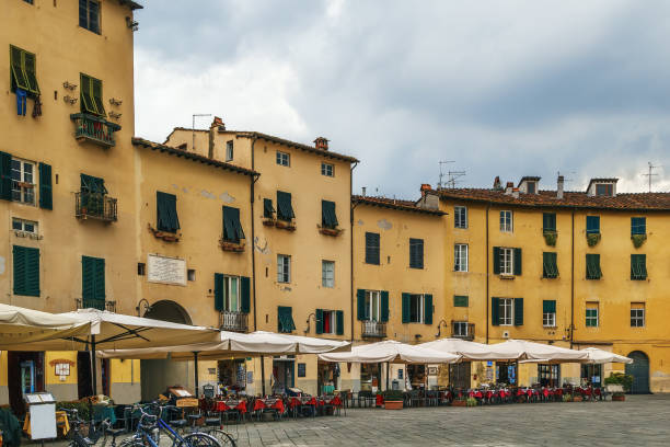 istock Piazza Amphitheater, Lucca, Italy 866276536