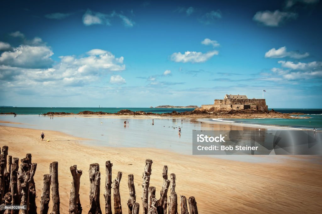 Fort National - Saint Malo A View of Fort National from the beach in Saint Malo, Brittany, France St-Malo Stock Photo