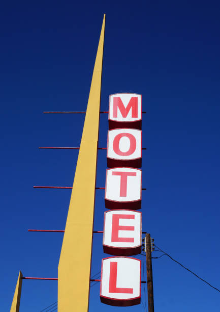 istock vintage motel sign 866408896