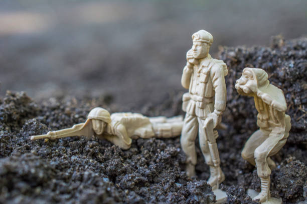 istock Toy soldiers war concept - beige colored general 866484248