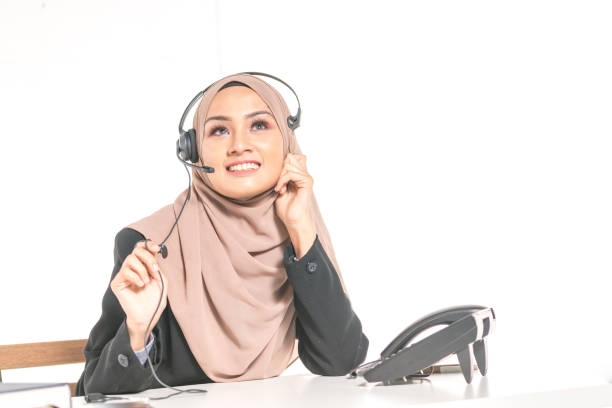 istock Pretty veiled teenager 866506588