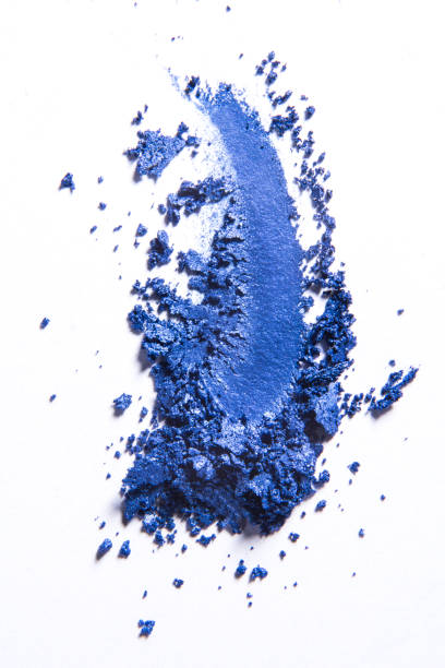 istock blue eye shadow crushed cosmetic isolated 866510186