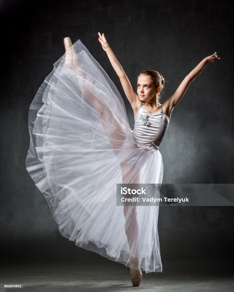 Девушка-балерина